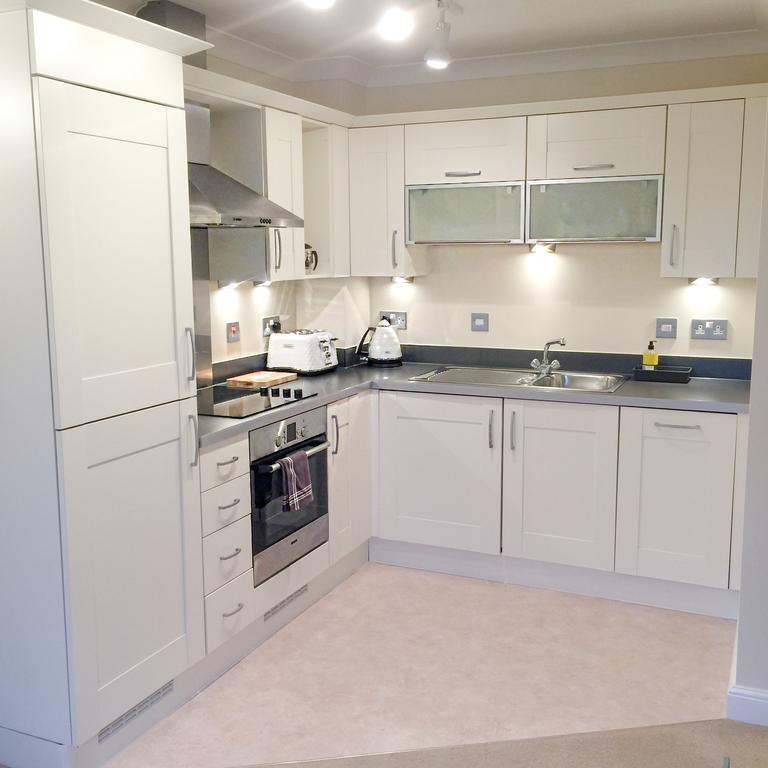 Millwalk Apartment Вітні Екстер'єр фото